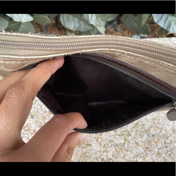 Coach Crossbody Bag Tan with Brown Leather Straps - Picture 3 of 6